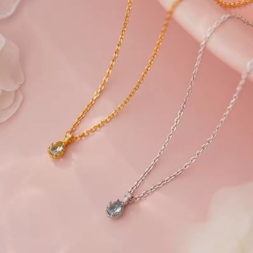 Diamond necklace