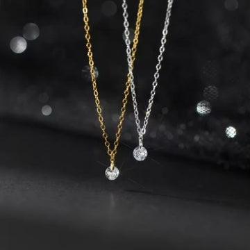 Round diamonds Necklaces
