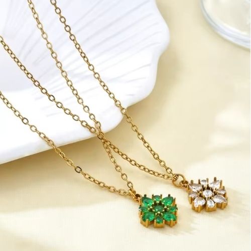 Diamond flower necklace