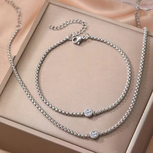 Bracelets and Necklaces Silver Chain